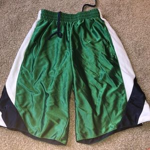 Men’s Small Tek Gear Athletic Shorts